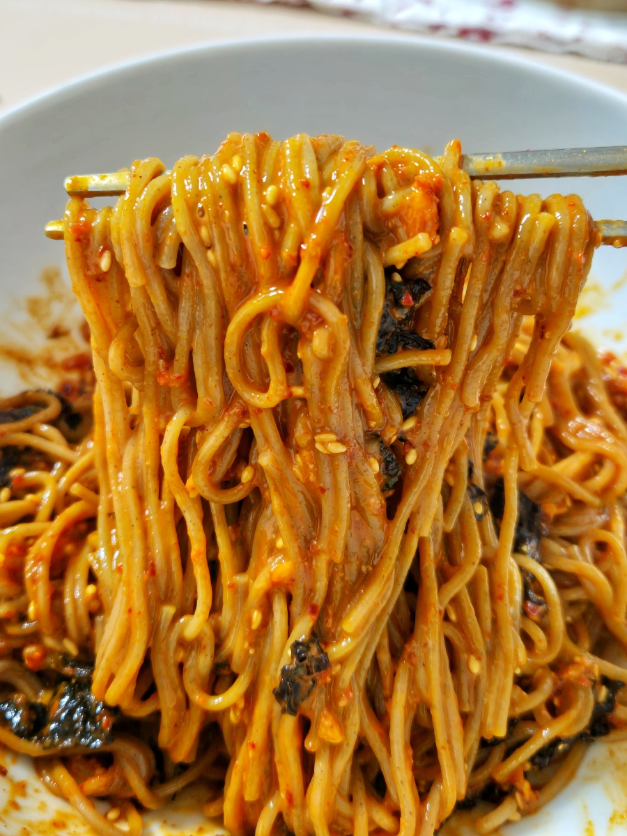 Bibim Memil Guksu Recipe: Korean Spicy Buckwheat Noodles photo 5