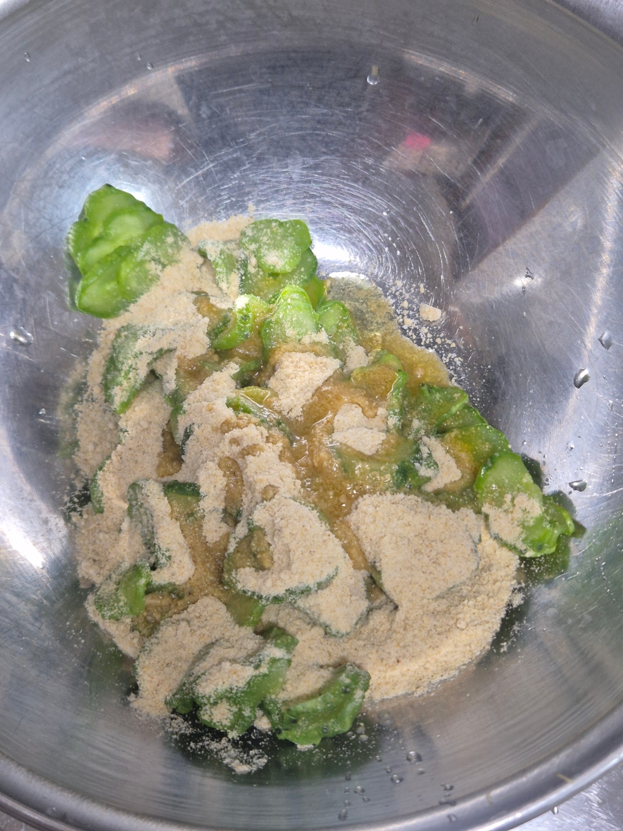 Cucumber Perilla Salad (Oi Deulkkae Muchim) Recipe photo 5