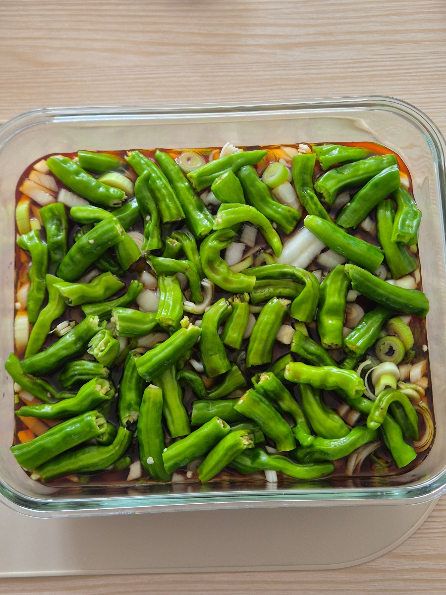 Gyeranjang Recipe: Korean Soy Sauce Marinated Eggs photo group 3