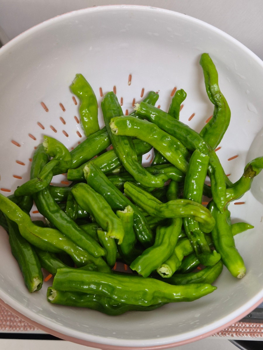 Gyeranjang Recipe: Korean Soy Sauce Marinated Eggs photo group 1