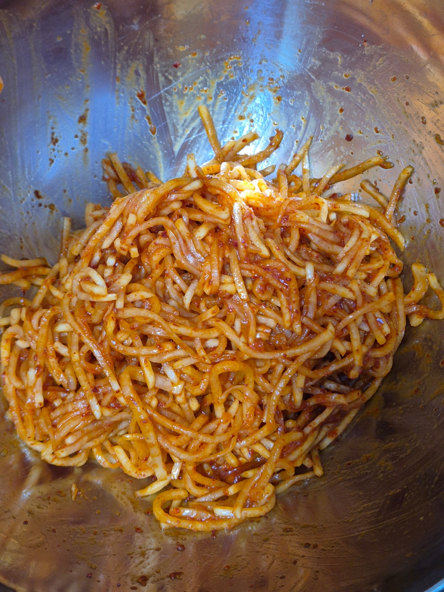 Musaengchae Recipe: Korean Spicy Radish Salad photo group 1